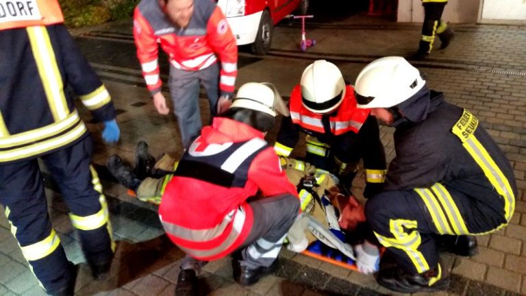 Gemeinschaftsübung mit der BRK Bereitschaft aus Burgfarrnbach