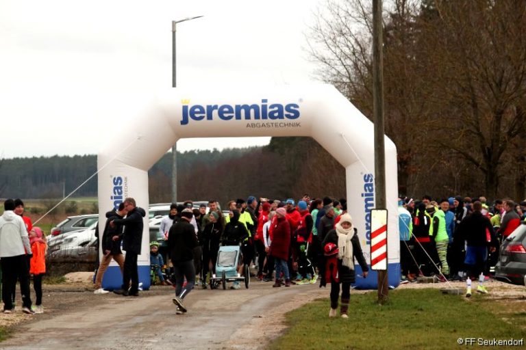 FCC TEAM Seukendorf beim Dreikönigslauf in Unterwurmbach